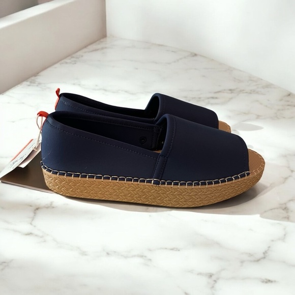 Navy Slip-On Espadrille Beach Open Toe Flats - Picture 1 of 6